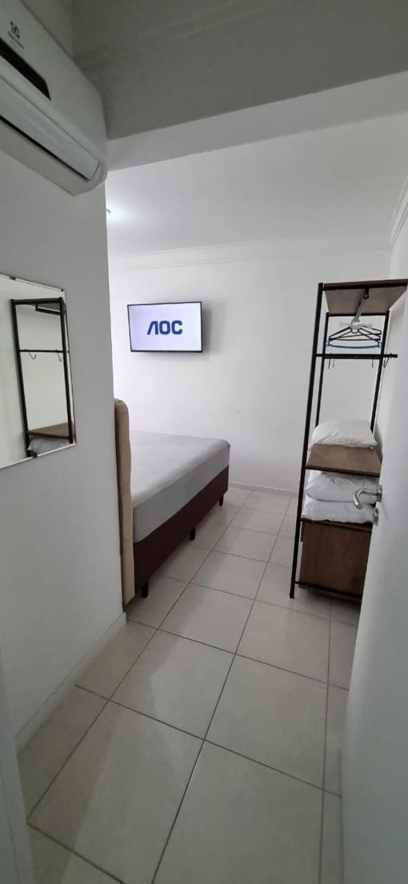 Residencial Recanto Do Cardeal Бомбиняс Екстериор снимка